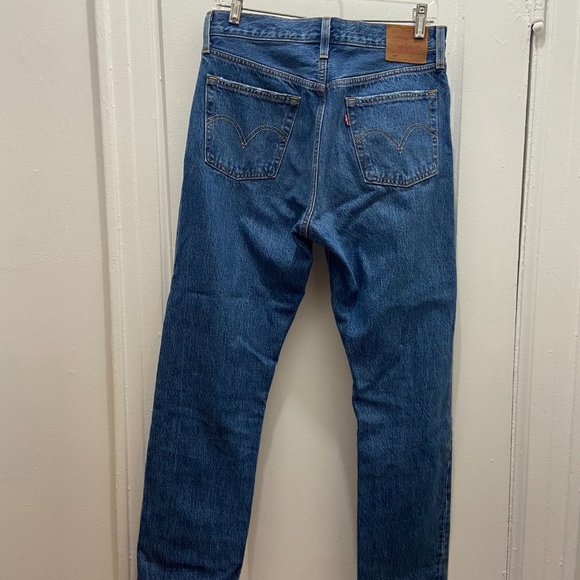 Levis 501 Original Fit Jeans with button fly - Picture 7 of 10